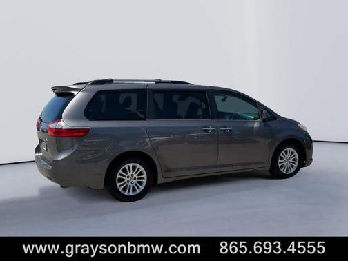Predawn Gray Mica 2015 Toyota Sienna XLE