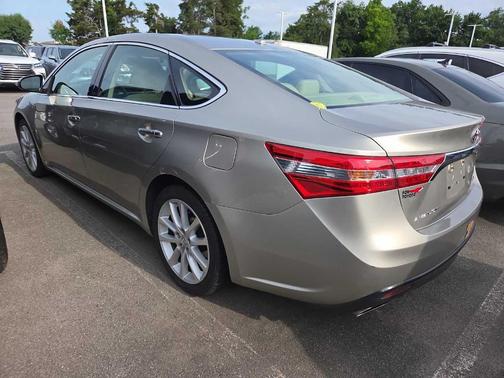 Champagne / Mica 2013 Toyota Avalon XLE Touring