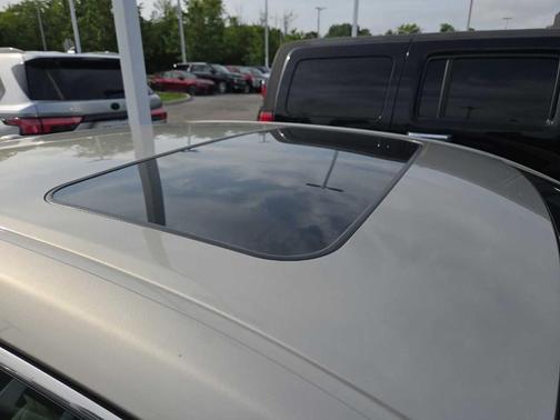 Champagne / Mica 2013 Toyota Avalon XLE Touring