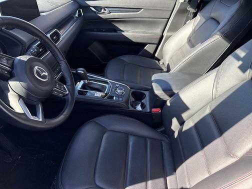 2023 Mazda CX-5 Carbon Edition