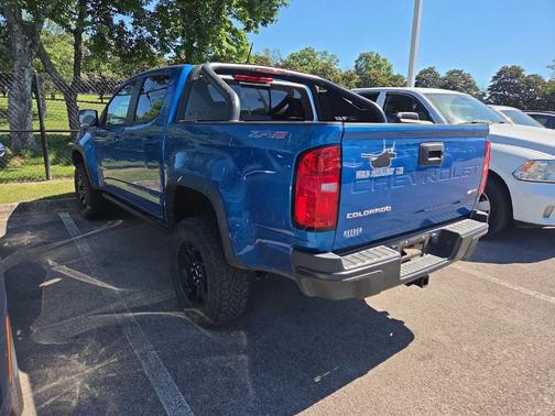 Bright Blue Metallic 2022 Chevrolet Colorado ZR2