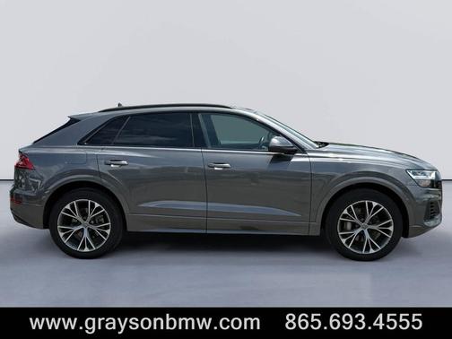 Samurai Gray Metallic 2020 Audi Q8 Premium