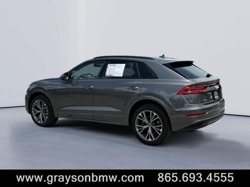Samurai Gray Metallic 2020 Audi Q8 Premium