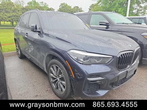 Carbon Black Metallic 2022 BMW X5 M50i