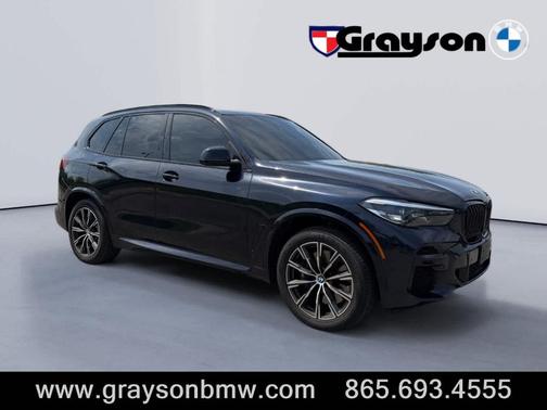 Carbon Black Metallic 2022 BMW X5 M50i
