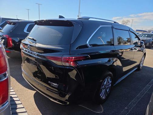 2021 Toyota Sienna Limited