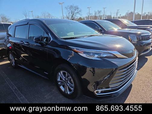 2021 Toyota Sienna Limited