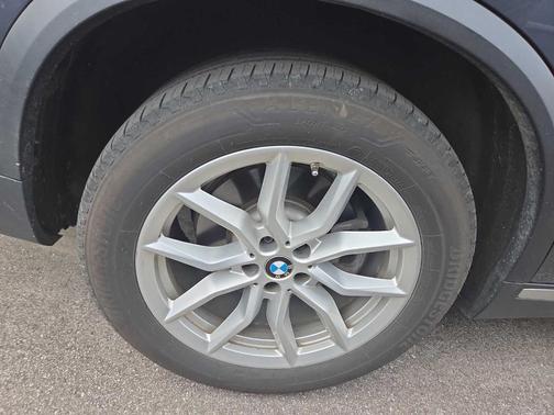 Arctic Gray Metallic 2019 BMW X5 xDrive40i