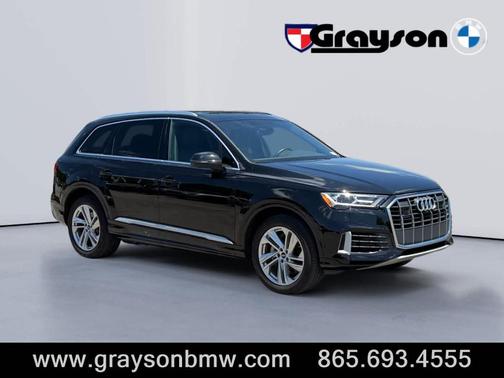 Mythos Black Metallic 2022 Audi Q7 55 Premium Plus