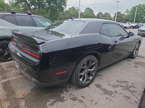 Pitch Black Clearcoat 2015 Dodge Challenger SXT Plus