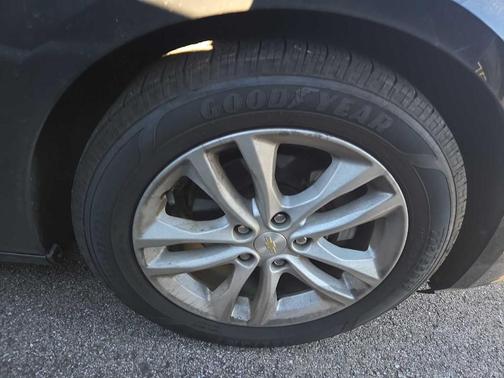 2017 Chevrolet Malibu 1LT