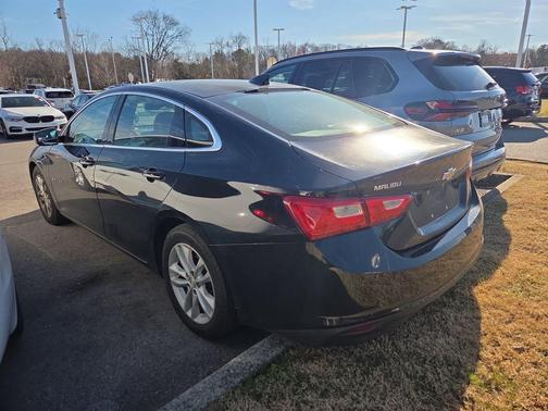 2017 Chevrolet Malibu 1LT