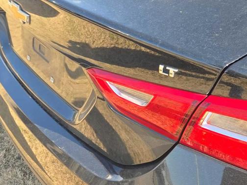 2017 Chevrolet Malibu 1LT