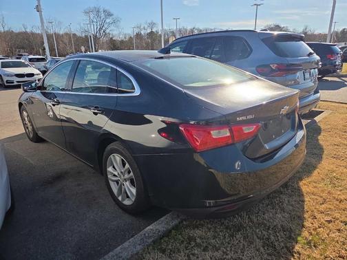 2017 Chevrolet Malibu 1LT