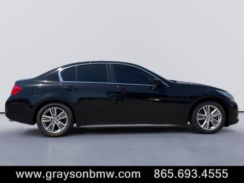 Black Obsidian 2013 INFINITI G37 Journey