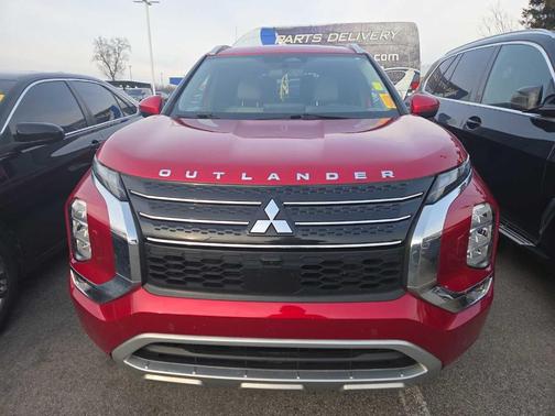2023 Mitsubishi Outlander SEL