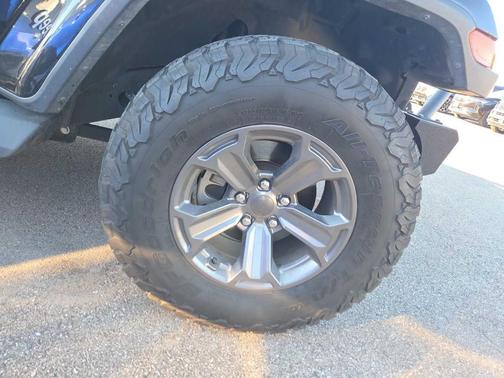 2020 Jeep Gladiator Overland