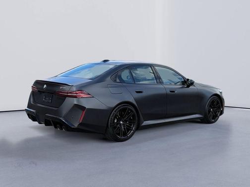 2026 BMW M5 Base