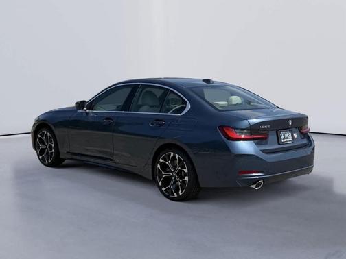 2025 BMW 330 i xDrive