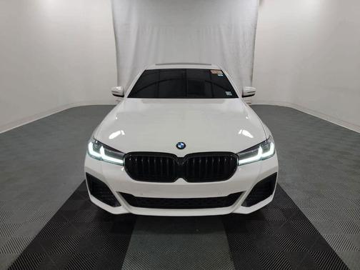 2022 BMW 530 i xDrive
