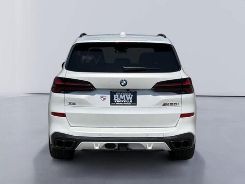 2025 BMW X5 M60i