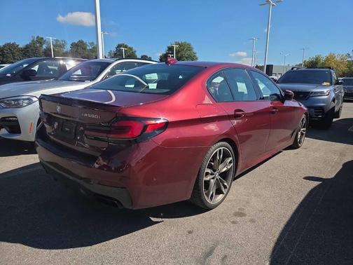 2022 BMW M550 i xDrive