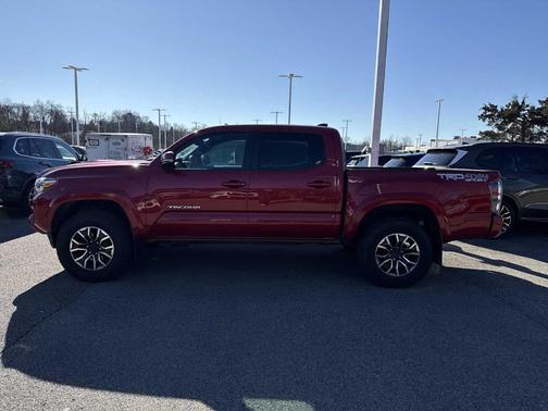 2021 Toyota Tacoma TRD Sport