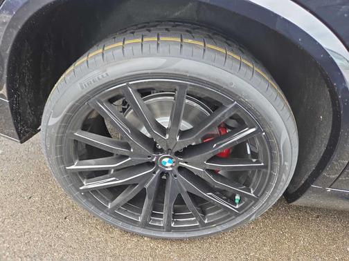 Carbon Black 2026 BMW X5 xDrive40i