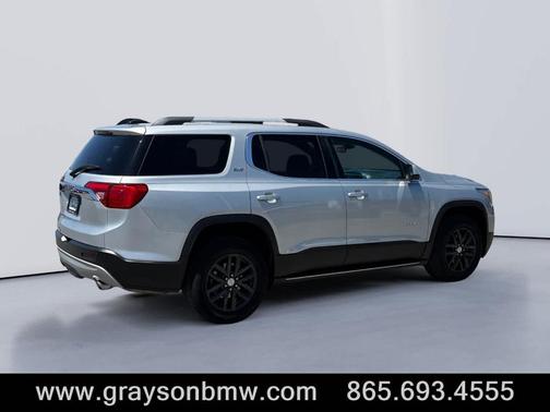 Quicksilver Metallic 2019 GMC Acadia SLT-1