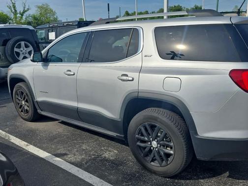 Quicksilver Metallic 2019 GMC Acadia SLT-1