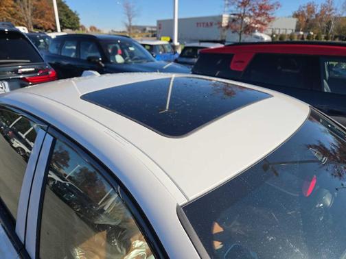 2026 BMW 330 I XDrive NA