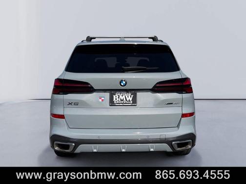 Gray Metallic 2025 BMW X5 xDrive40i