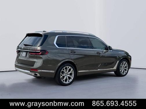 2023 BMW X7 xDrive40i