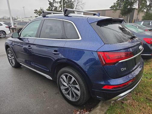 2024 Audi Q5 45 S line quattro Premium