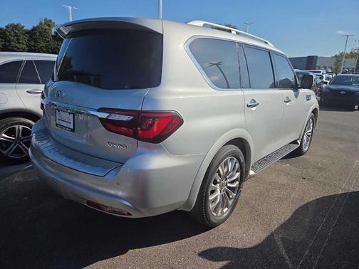 2020 INFINITI QX80 Luxe