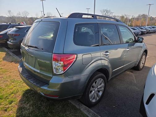 2011 Subaru Forester 2.5X Limited