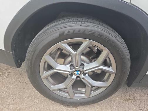 Alpine White 2024 BMW X3 xDrive30i