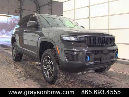 2022 Jeep Grand Cherokee 4xe Trailhawk