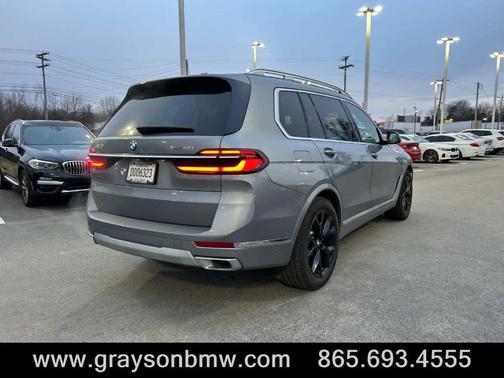 2025 BMW X7 xDrive40i