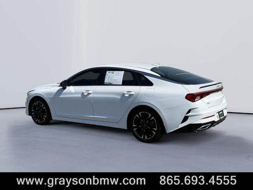 Glacial White Pearl 2022 Kia K5 GT-Line