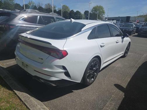 Glacial White Pearl 2022 Kia K5 GT-Line