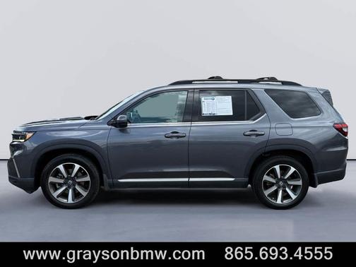 Modern Steel Metallic 2023 Honda Pilot Elite