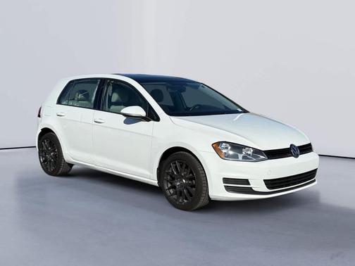 2016 Volkswagen Golf TSI S 4-Door