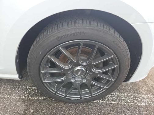 2016 Volkswagen Golf TSI S 4-Door