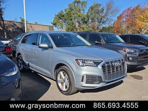 2024 Audi Q7 45 Premium Plus