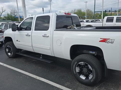 Summit White 2012 Chevrolet Silverado 2500 LT