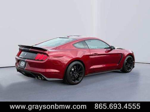 2017 Ford Shelby GT350 Base