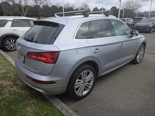 2020 Audi Q5 45 Prestige