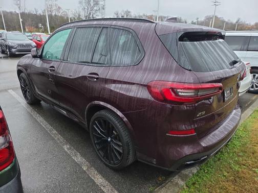 2022 BMW X5 M50i