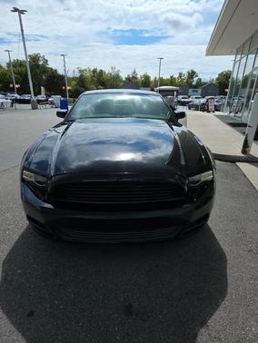 2013 Ford Mustang V6 Premium